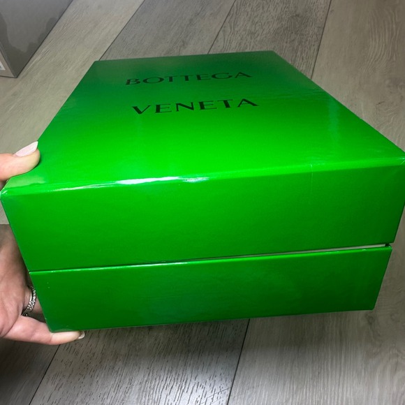 Bottega Veneta green rubber‎ embossed slides pool casual designer size 37 - Picture 13 of 13